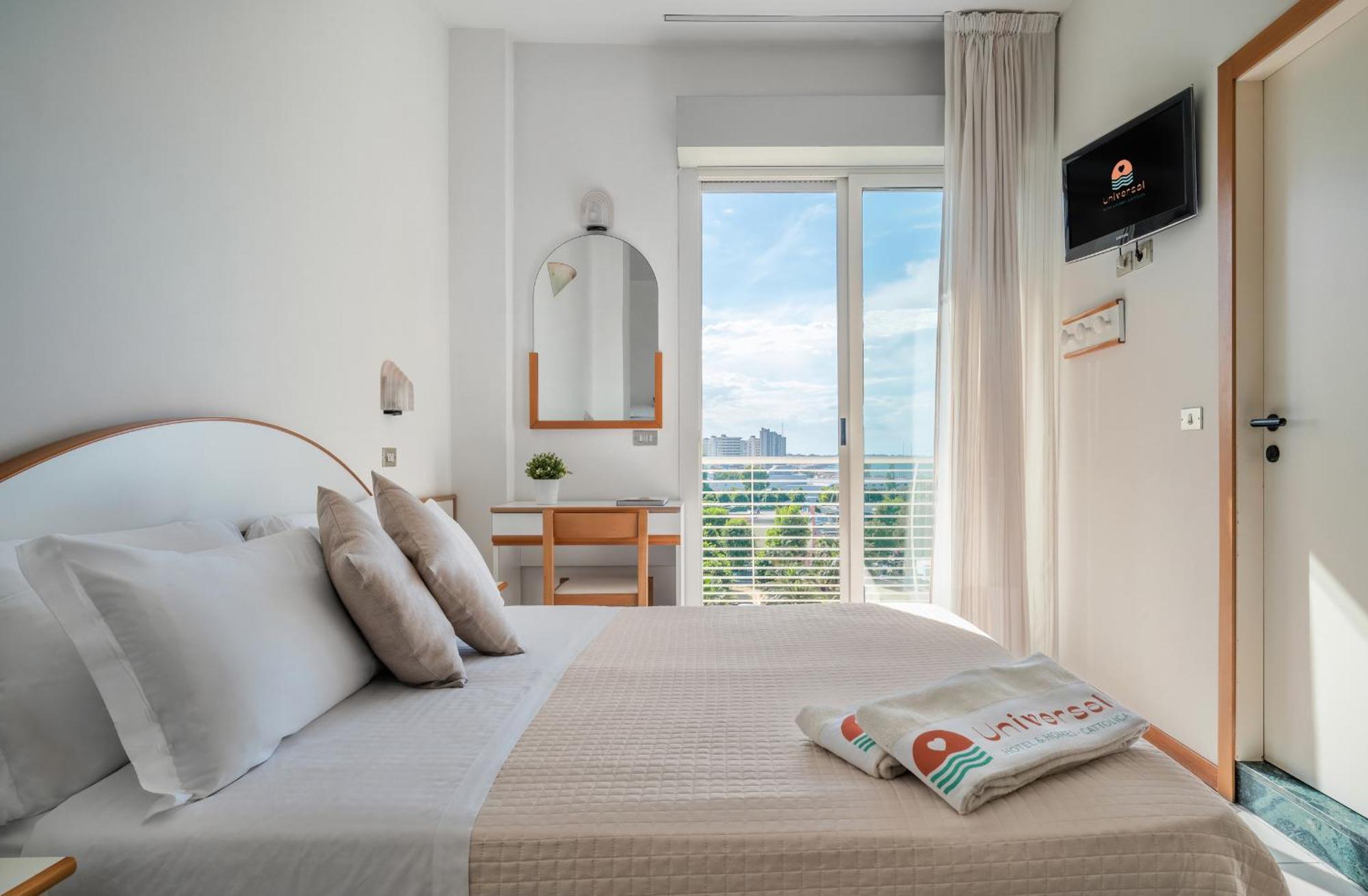 Hotel Universal 卡托利卡 外观 照片