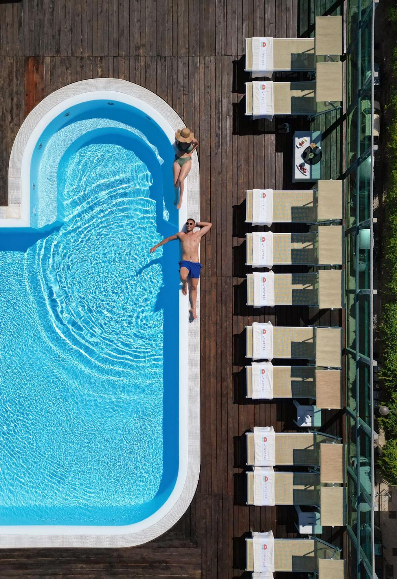 Hotel Universal 卡托利卡 外观 照片