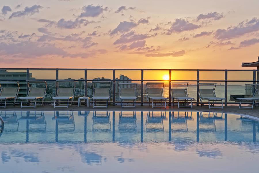 Hotel Universal 卡托利卡 外观 照片
